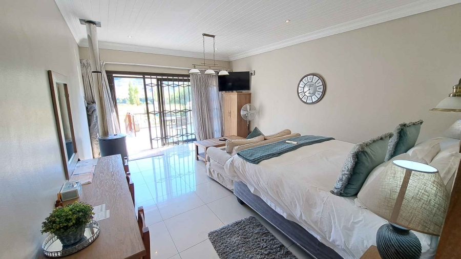8 Bedroom Property for Sale in Clarens Free State